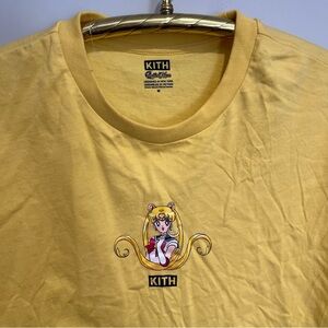 Kith x Sailor Moon Yellow Tee Short Sleeve T-shirt Rare Anime Collab Medium